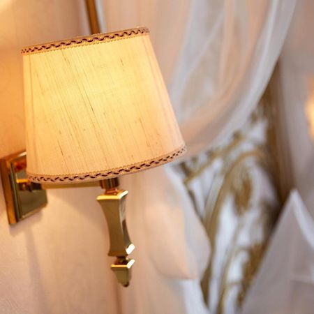 Schlosshotel Kurfuerstliches Amtshaus Dauner Burg Eksteriør billede