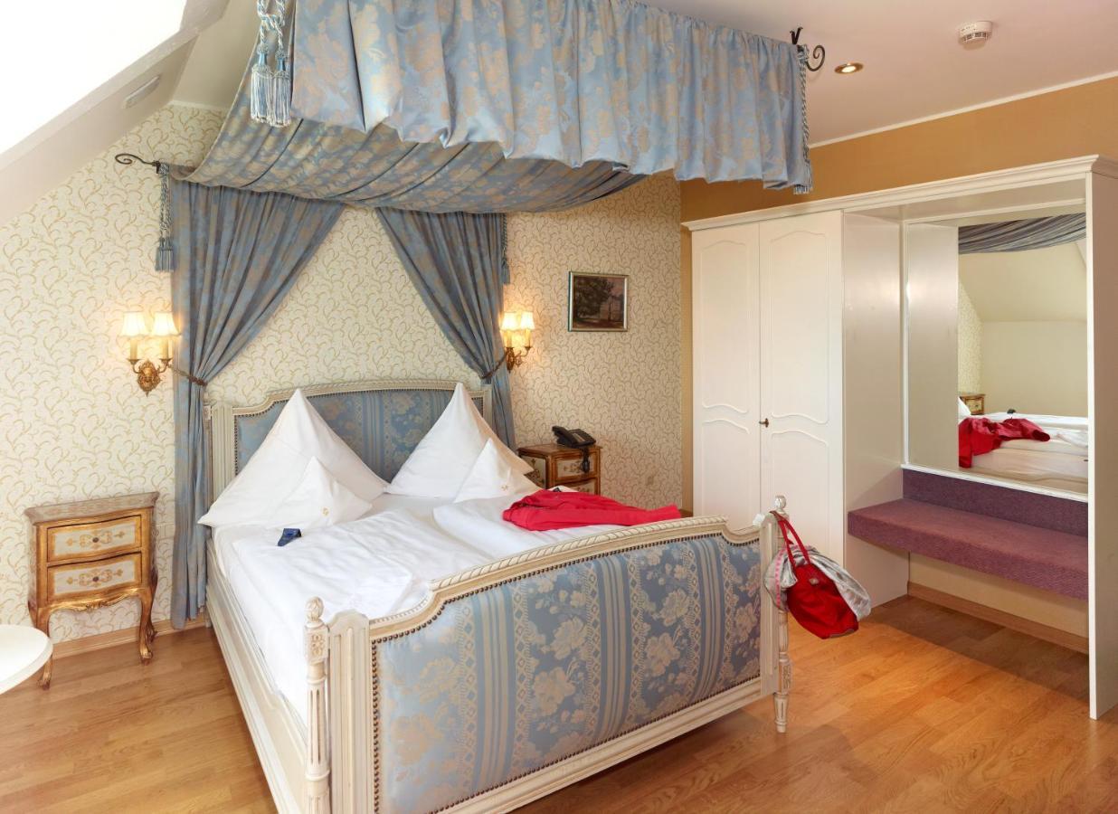 Schlosshotel Kurfuerstliches Amtshaus Dauner Burg Eksteriør billede