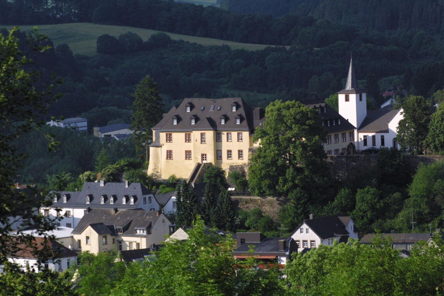 Schlosshotel Kurfuerstliches Amtshaus Dauner Burg Eksteriør billede