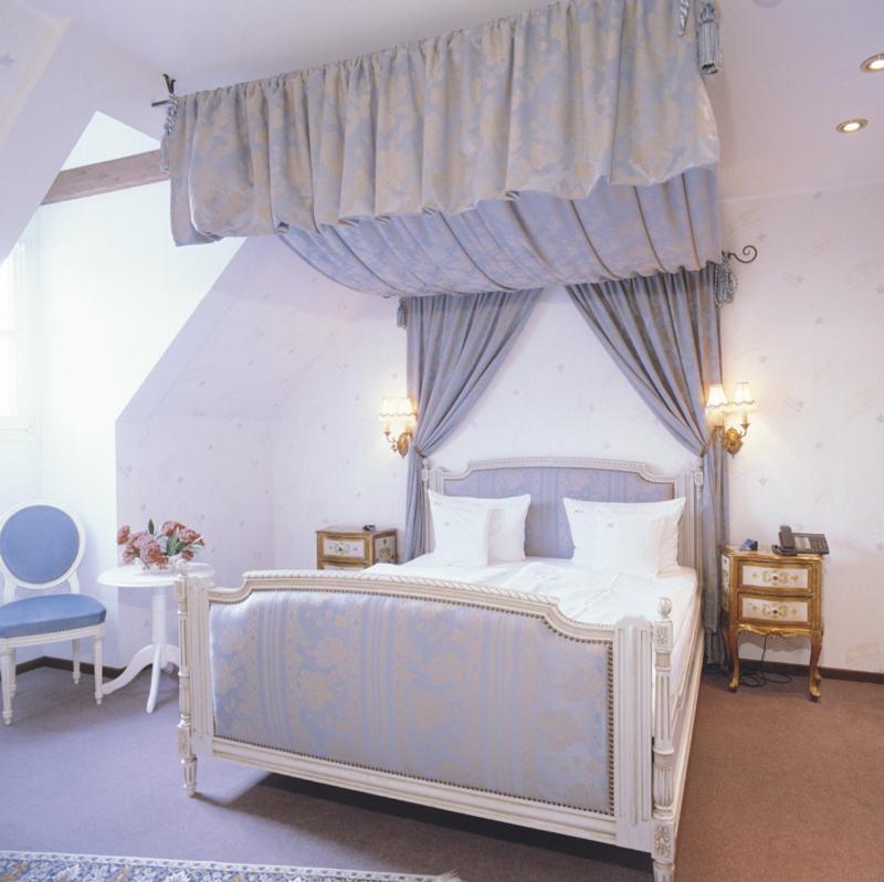 Schlosshotel Kurfuerstliches Amtshaus Dauner Burg Eksteriør billede
