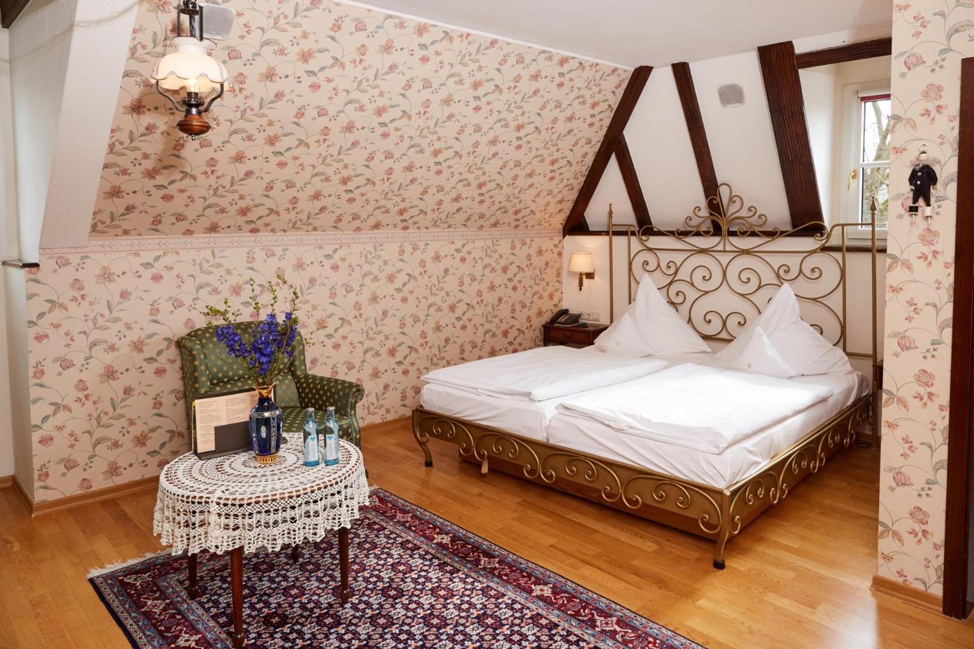 Schlosshotel Kurfuerstliches Amtshaus Dauner Burg Eksteriør billede