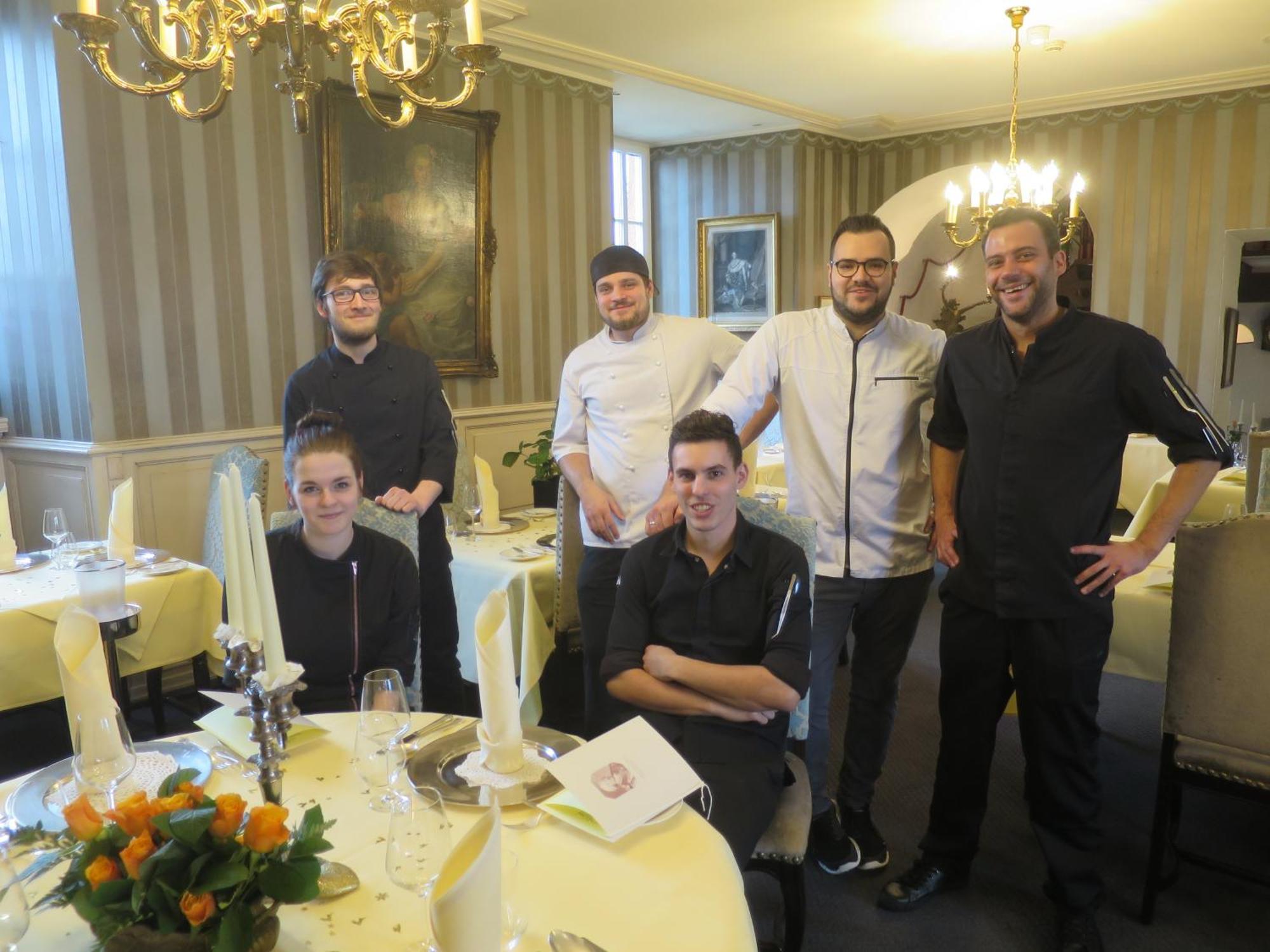Schlosshotel Kurfuerstliches Amtshaus Dauner Burg Eksteriør billede